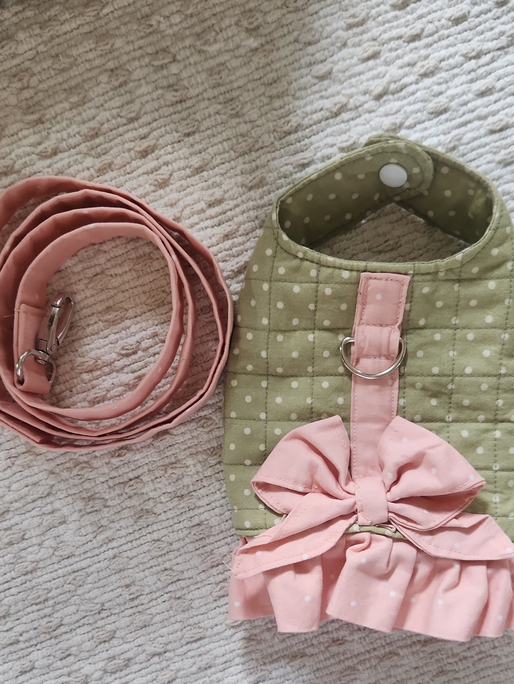Pink Bow Pet Harness with Green Polka Dot Back And Matching Leash Xsmall